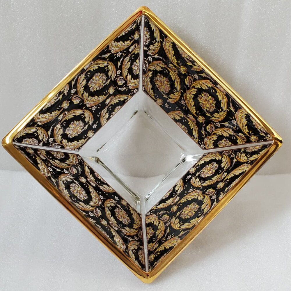 Stylish Squared Heavy Glass Bowl - Picture 2 of 8